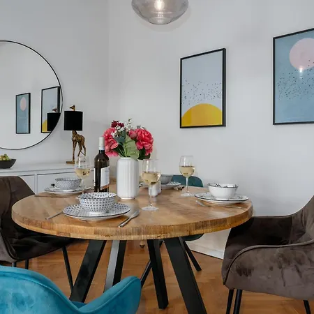 Days - One-bedroom With Netflix And Workspace * Praga