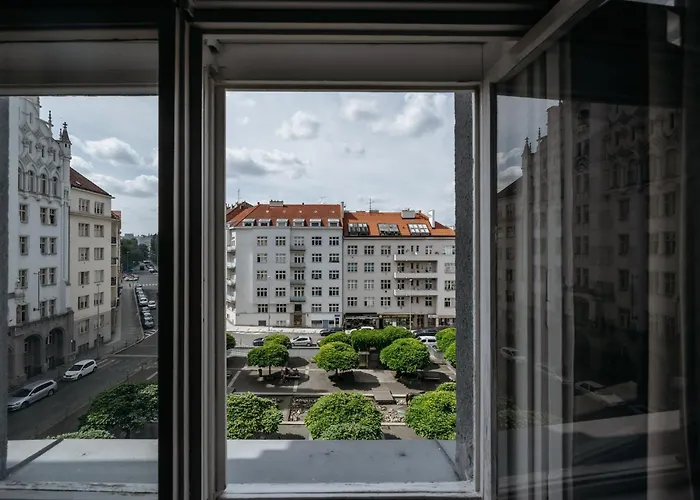 Days - One-bedroom With Netflix And Workspace Apartamento *