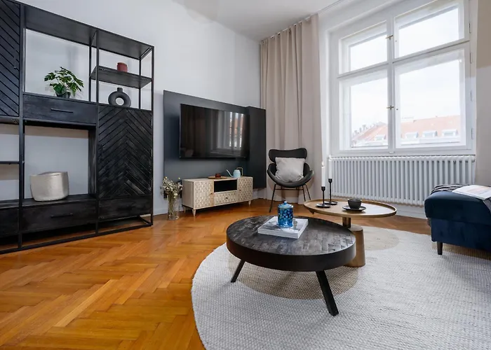 Days - One-bedroom With Netflix And Workspace